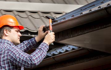 gutter repair Percy Main, Tyne And Wear